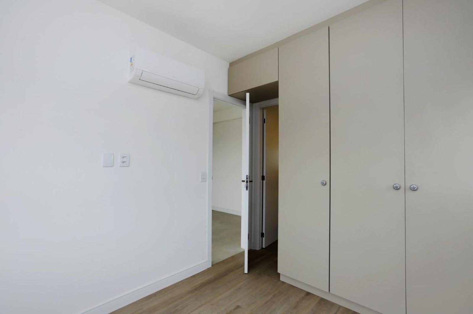 Apartamento Studio Go Rio Branco 1 Dormitorio Com Piscina Porto Alegre Exterior foto